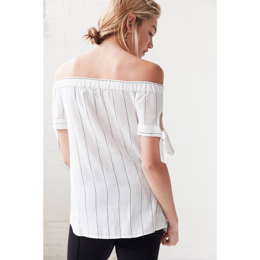 BDG Urban Outfitters Tie-Sleeve Off-The-Shoulder Blouse Top Button-Down Size M - Picture 2 of 14